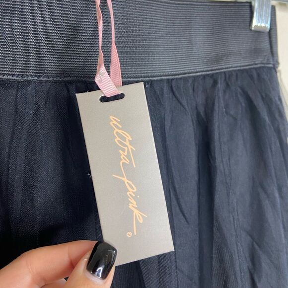 NWT Ultra Pink August Midi Black Skirt Mesh Embroidered Size M - Picture 8 of 10